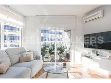 Piso en venta en Carrer de Balmes, cerca de Carrer de Laforja