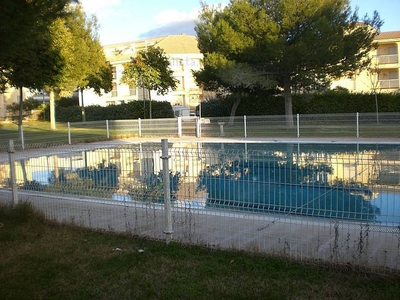 Alquiler de piso con piscina y terraza en universidad (Ciudad Real )