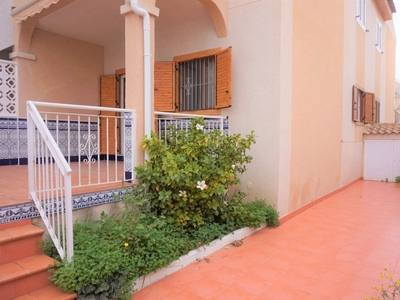 Bungalow en venta en Aguas Nuevas, Torrevieja, Alicante