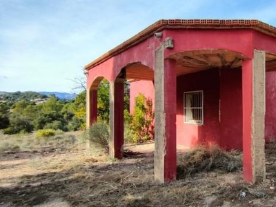 Casa con terreno en Finestrat