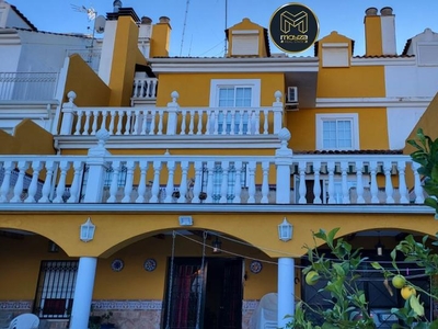 Casa o chalet de alquiler en Valdeastillas - Fuentezuelas