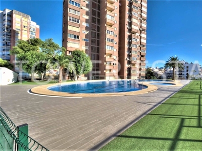 Piso en venta en Playa Poniente, Benidorm, Alicante