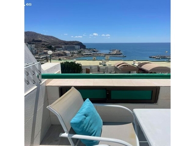 Apartamento con vistas al mar y terraza soleada en Puerto Rico