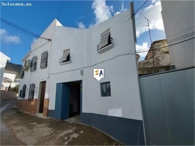 casa adosada en Venta en Priego De Cordoba
