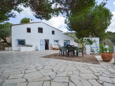 Casa finca rúst. en venta en perello (el), 7 dormitorios. en Perelló (El)