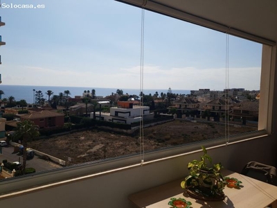 Magnífico apartamento con vistas al mar, ubicado en La Veleta.