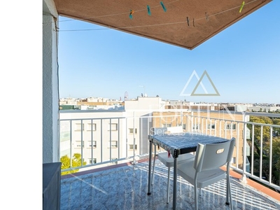 Apartamento en carrer de barcelona 80 apartamento reformado con increíbles vistas en Salou