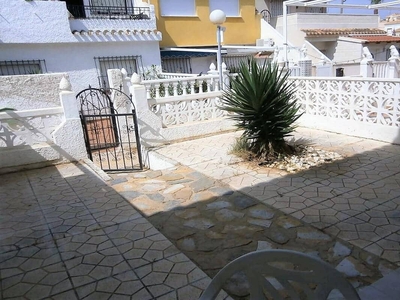 Apartamento en venta en La Veleta, Torrevieja, Alicante