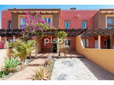 Casa adosada en venta en Corralejo