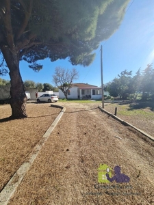 Casa con terreno en Barbate