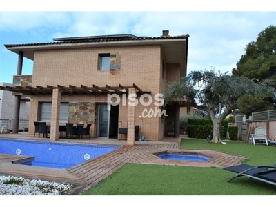 Casa en venta en La Mora