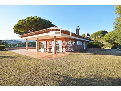 Chalet en venta en Sant Vicenç de Montalt