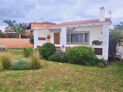 Costabella villa en venta