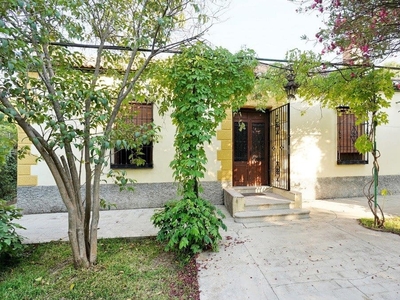 Finca/Casa Rural en venta en La Zubia, Granada