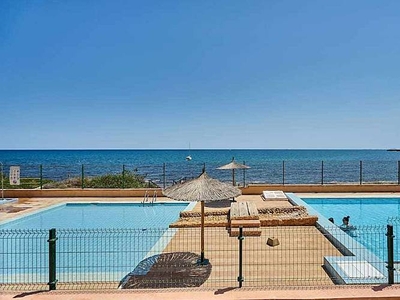 First line sea view apartment with pool