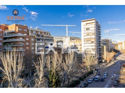 Piso en venta en Paseo de la Habana, cerca de Calle de Balbina Valverde