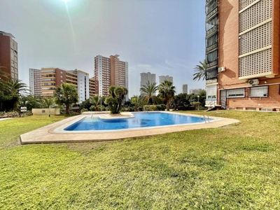 Piso en venta en Poniente, Benidorm, Alicante