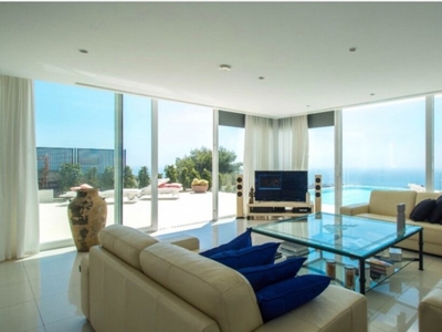 Villa en venta en Benalmádena Málaga España