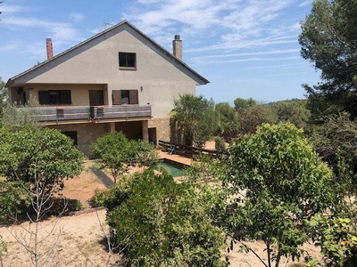 Chalet en Corbera de Llobregat