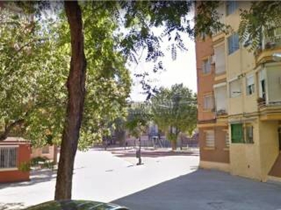 Piso de dos habitaciones a reformar, Parque Amate-Santa Aurelia, Sevilla