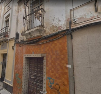 Casa con terreno en Badajoz