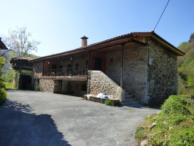 Casa en Villanueva, Belmonte de Miranda