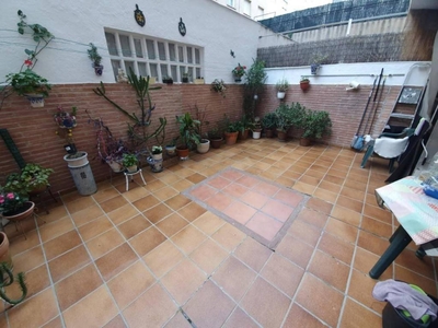 Venta Piso Sabadell. Piso de tres habitaciones Buen estado con terraza
