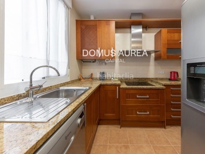 Alquiler piso , con 130 m2, 3 habitaciones y 2 baños, trastero y amueblado. en Madrid