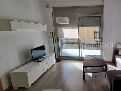 Alquiler piso de 2 habitaciones, terraza 30m2, amieblado en Barcelona