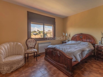 Chalet con 5 habitaciones con parking, piscina, calefacción y vistas a la montaña en Sant Cebrià de Vallalta