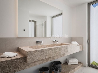 Chalet villa en venta 5 habitaciones 6 baños. en altos de Estepona Estepona