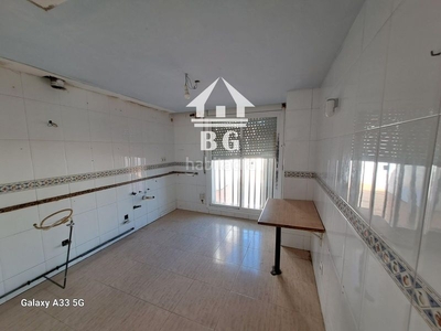 Piso ático de 3 dormitorios, 2 baños y gran terraza en venta zona mas baell . !! en Lloret de Mar