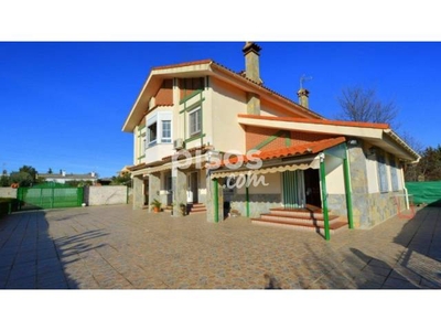 Casa en venta en Urb. Las Arenas, Malpartida de Cáceres