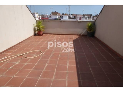 Piso en venta en Passeig Marítimo, cerca de Carrer de la Companyia del Port