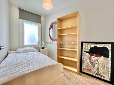 Alquiler piso en carrer dels pins vens piso con 2 habitaciones con calefacción y aire acondicionado en Sitges