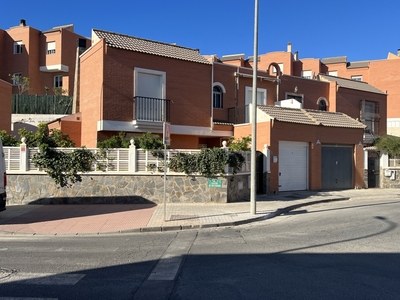 Casa-Chalet en Venta en Huercal De Almeria Almería