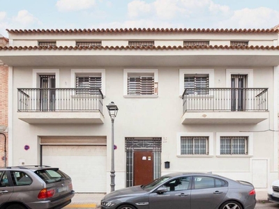 Venta Casa unifamiliar en Don Quijote Mancha València. Con terraza 451 m²