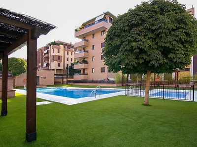 Venta de piso en calle Hermigua de 2 habitaciones con terraza y piscina
