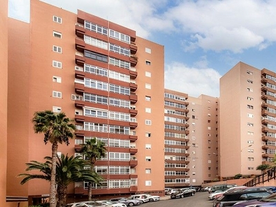Piso en venta en Palmas De Gran Canaria, Las de 97 m²
