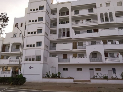 Alquiler de piso en calle Andalucia de 2 habitaciones con terraza y piscina