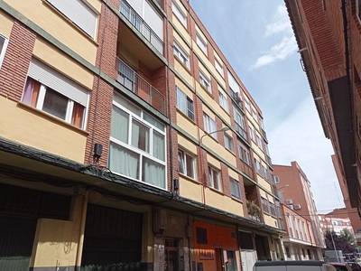 Alquiler de piso en Circular,Vadillos (Valladolid)