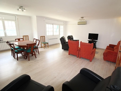 Alquiler de piso en paseo Cordellas de 5 habitaciones con terraza y muebles