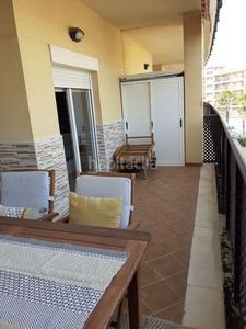 Alquiler piso con 2 habitaciones con ascensor y piscina en Canet d´en Berenguer