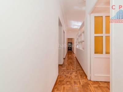 Alquiler piso magnifico y luminoso piso amueblado de 180 m2, y 5 habitaciones, próximo al metro islas filipinas. en Madrid