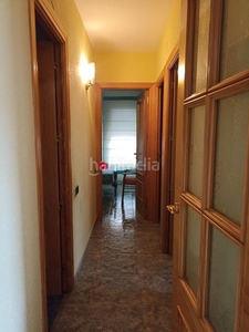 Alquiler piso se alquila piso con muebles en la zona del Temple en Tortosa