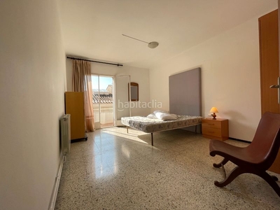 Alquiler piso solo para estudiantes céntrico en Eixample Sud-Migdia Girona
