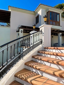 Casa mediterránea de lujo de 16 habitaciones en paraiso alto, benahavis. en Benahavís