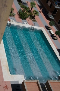 Piso en alquiler en avenida De la Ria de 3 habitaciones con terraza y piscina