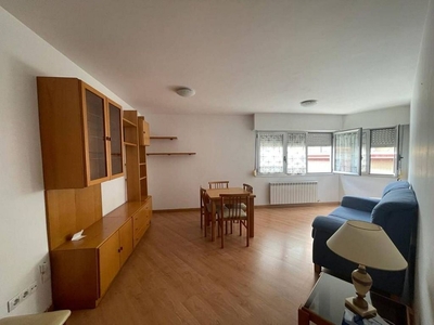 Piso en alquiler en Balàfia - Secà de Sant Pere - Llívia de 2 habitaciones con muebles y balcón