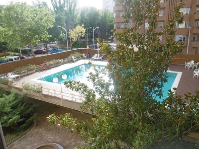 Piso en alquiler en San Antonio Abad - Polígono San Antón de 4 habitaciones con piscina y garaje